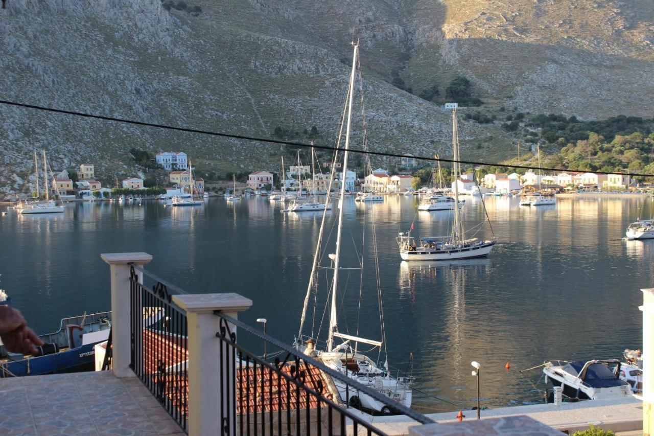 Gompos Apartment - Cozy Apartment Next To The Sea - Amazing Sea View Symi Exterior photo
