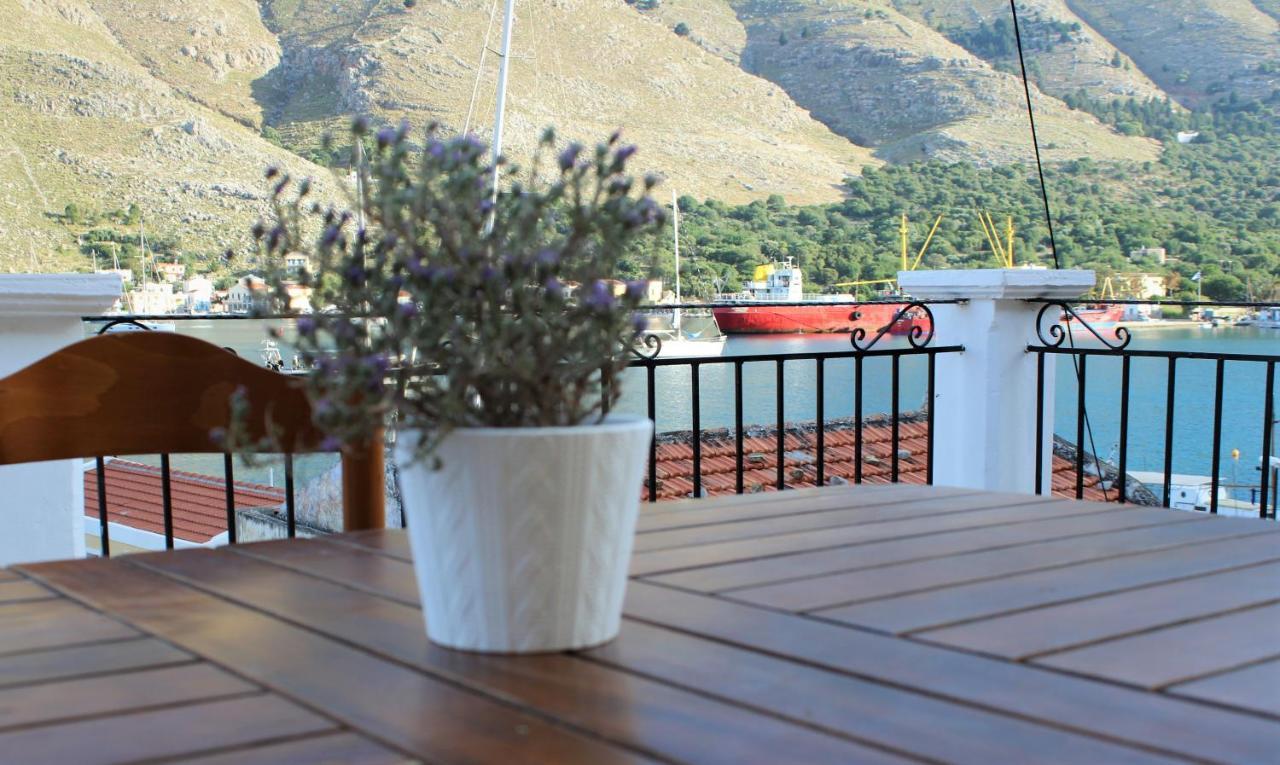 Gompos Apartment - Cozy Apartment Next To The Sea - Amazing Sea View Symi Exterior photo