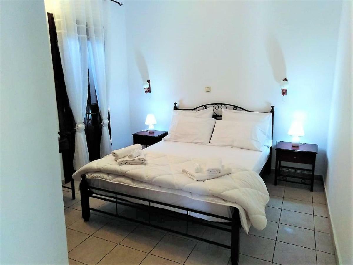 Gompos Apartment - Cozy Apartment Next To The Sea - Amazing Sea View Symi Exterior photo